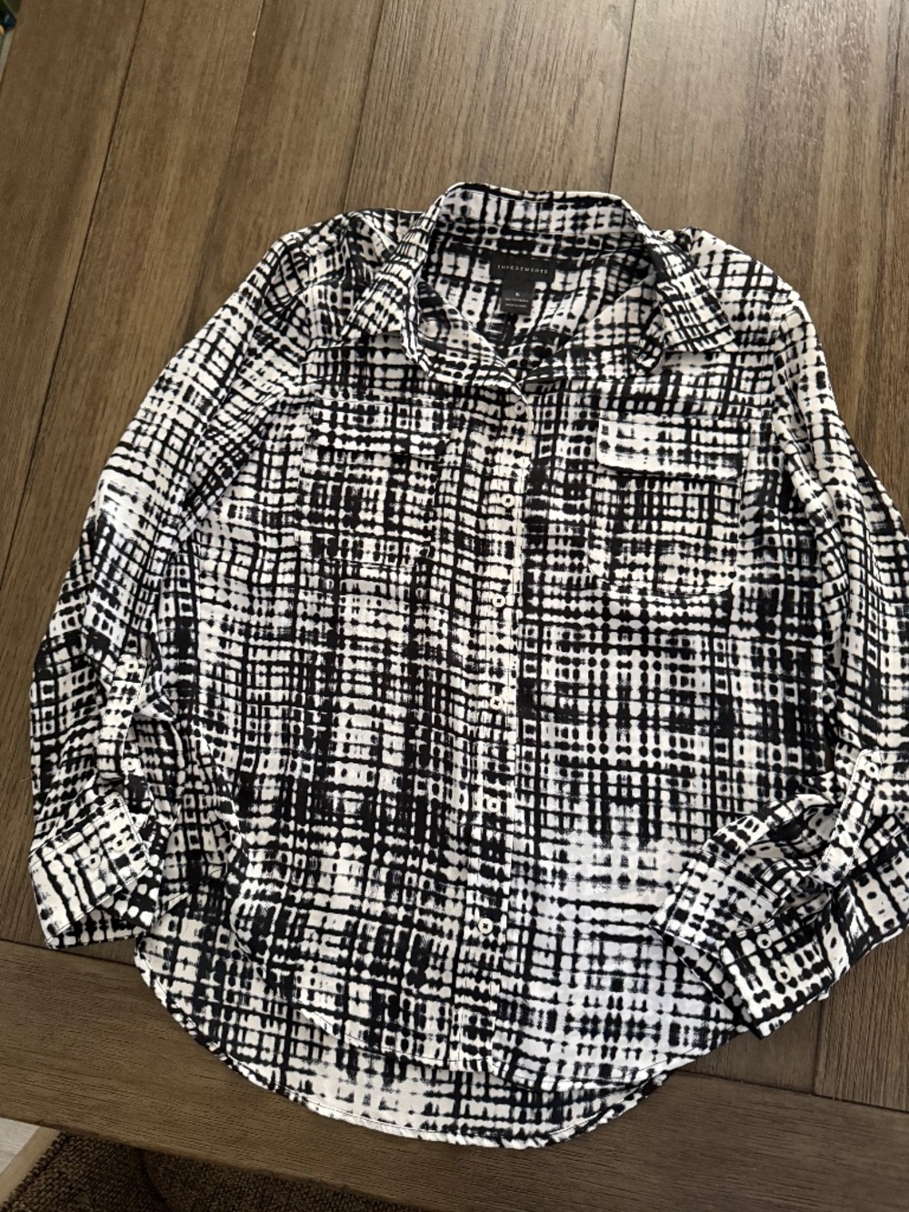 Investments Black White Abstract Grid Button Down Blouse Size S